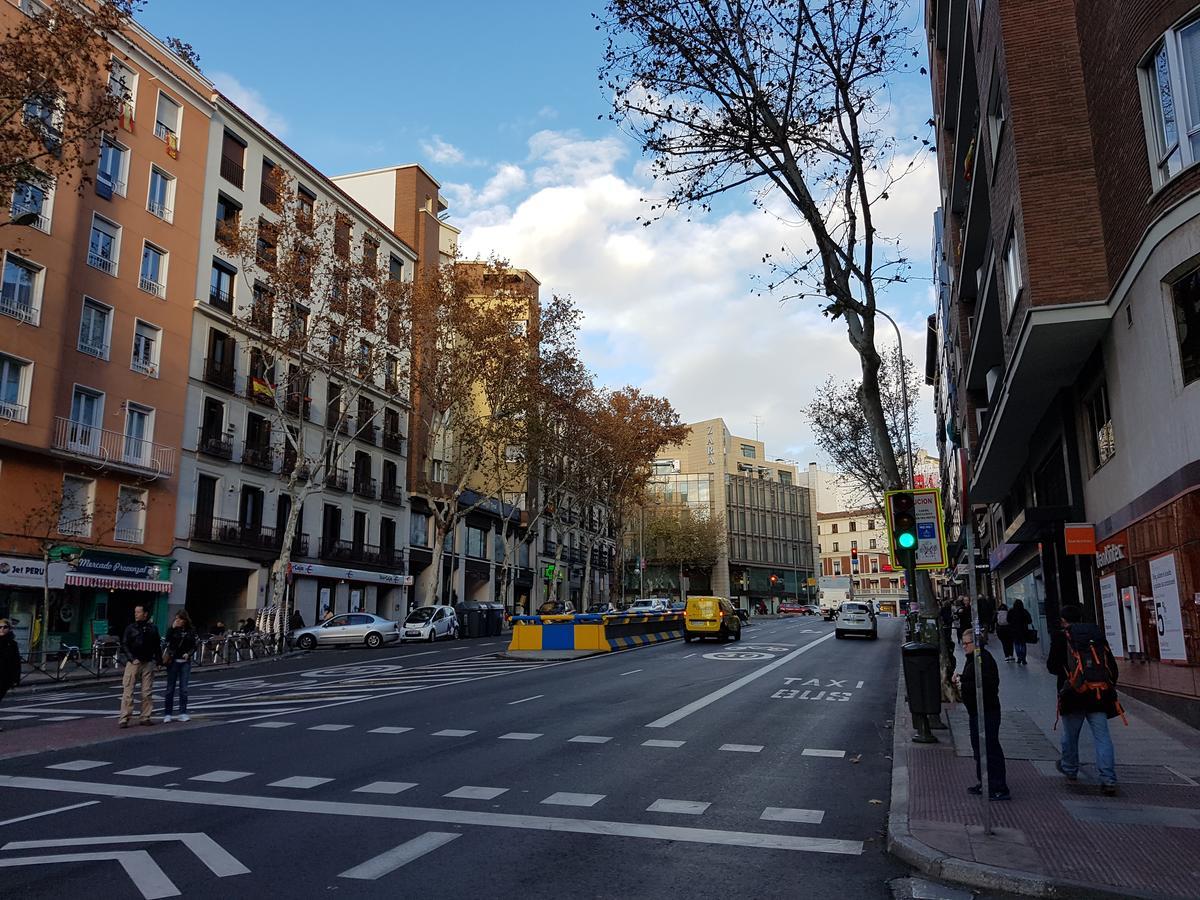 Arguelles Apartment Madrid Esterno foto